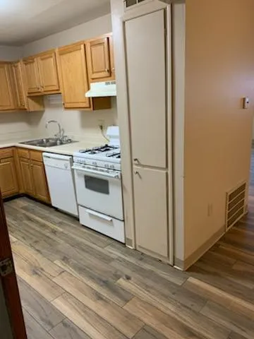 855 Chambers Rd Apt 1