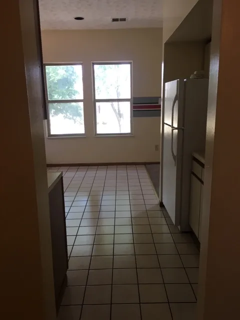 87 E 14th Ave 4BR - Unit B