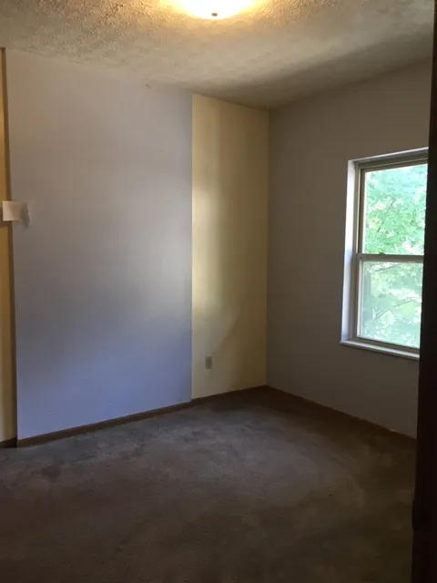 87 E 14th Ave 4BR - Unit B