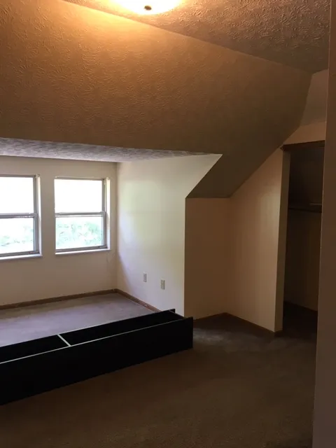 87 E 14th Ave 4BR - Unit B