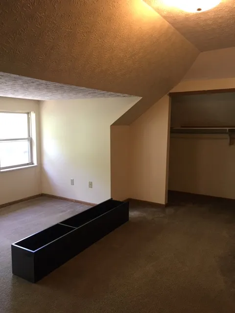 87 E 14th Ave 4BR - Unit B