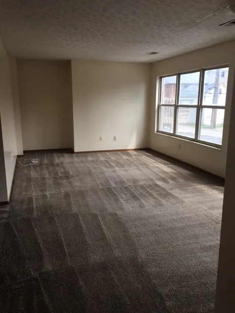 87 E 14th Ave Apt D ~ 5BR