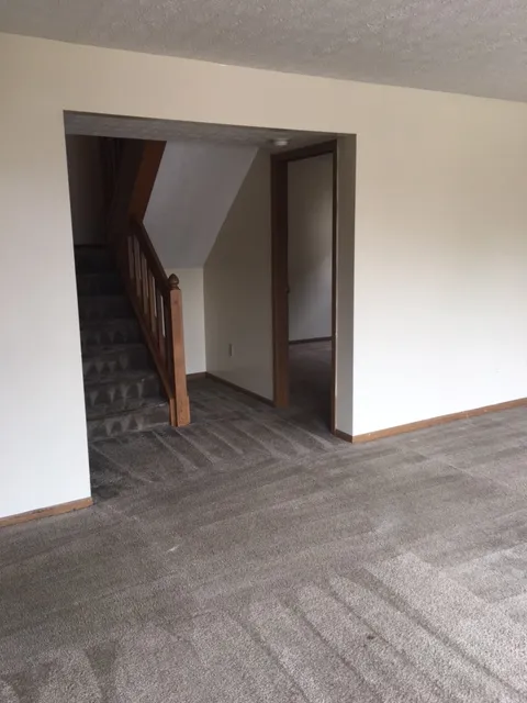 87 E 14th Ave Apt D ~ 5BR