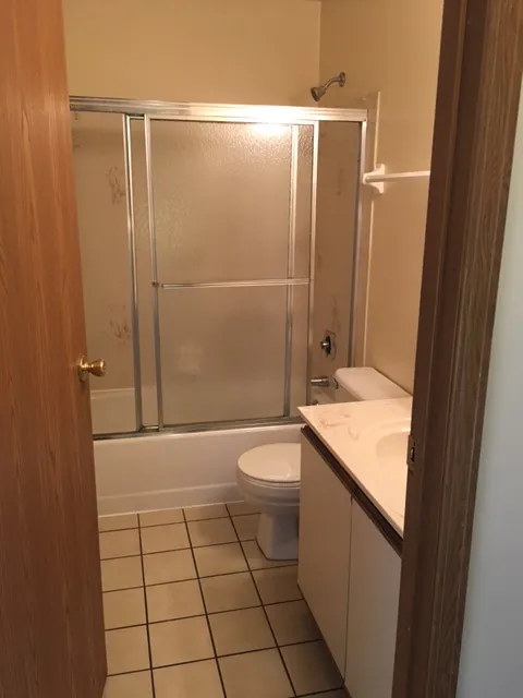 87 E 14th Ave Apt D ~ 5BR
