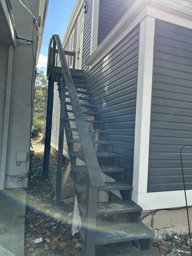 90 W Dodridge St Apt B