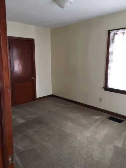 90 W Dodridge St Apt A