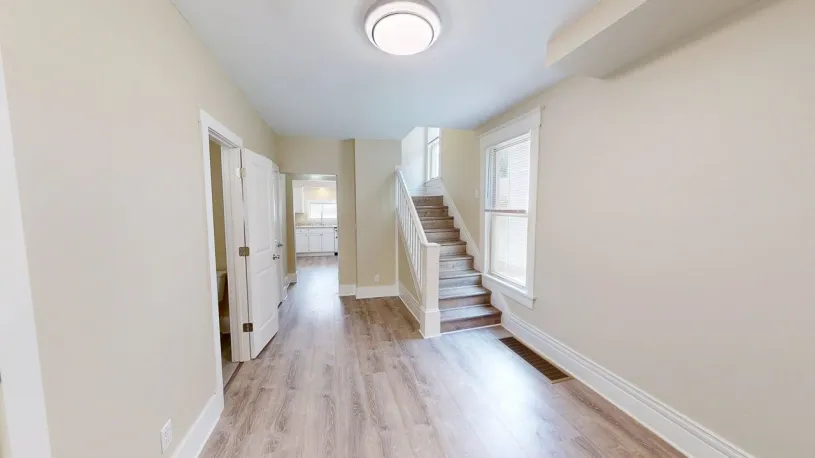 91 W Norwich Ave ~ Newly Renovated! 