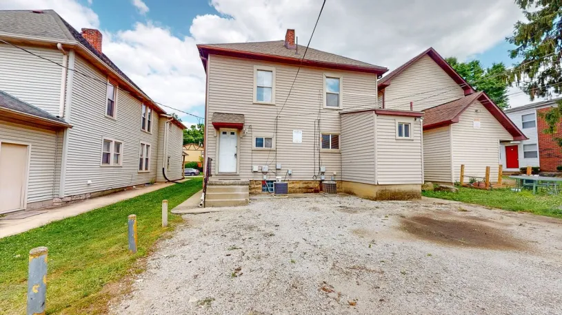 91 W Norwich Ave ~ Newly Renovated! 