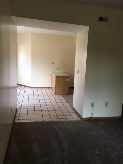 98 E 14TH AVE Apt B