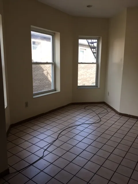 98 E 14TH AVE Apt B