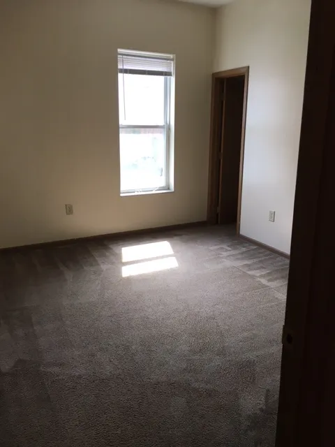 98 E 14TH AVE Apt B