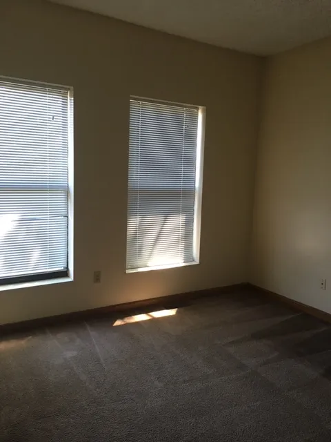78 W 10th Ave 5BR