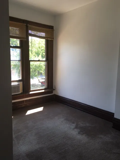 315 W 8th Ave