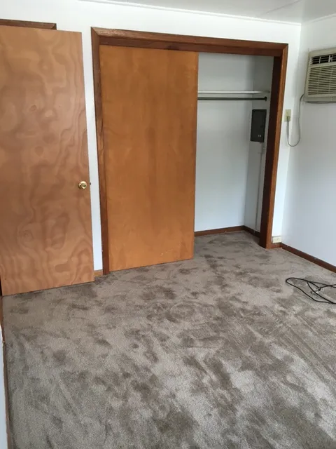 40 E Lane Ave 1BR