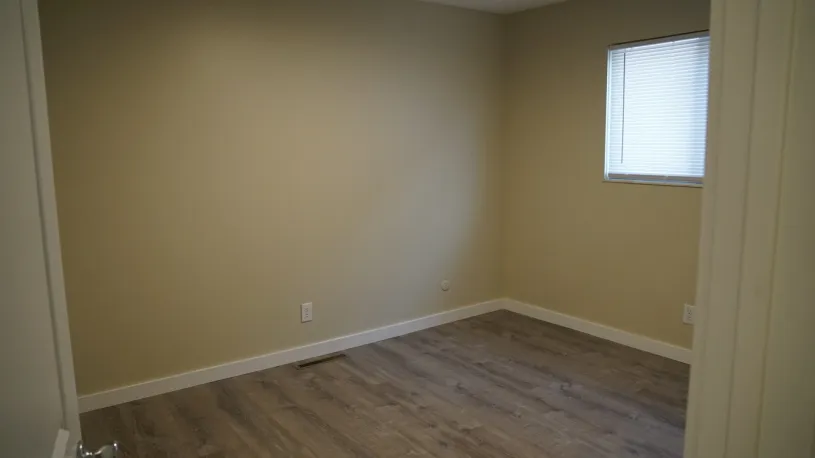 101 E Lane Ave Apt C