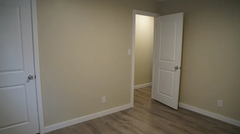 101 E Lane Ave Apt C