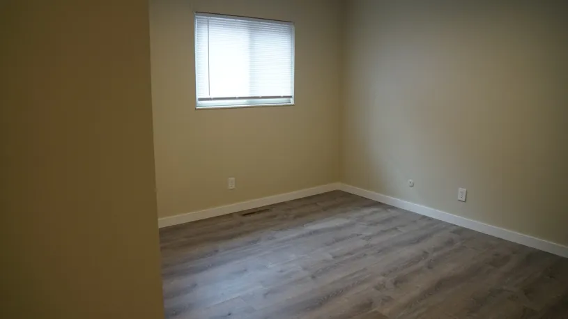 101 E Lane Ave Apt C