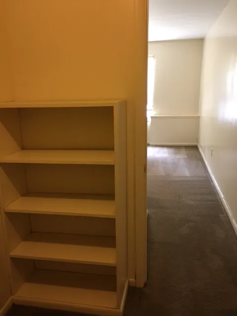 180-188 W Patterson Ave 2BR
