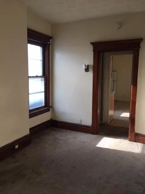 103 W 10th Ave Apt B