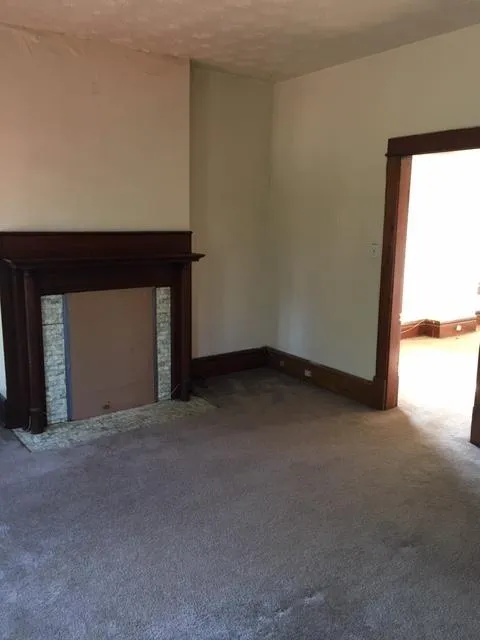 103 W 10th Ave Apt B
