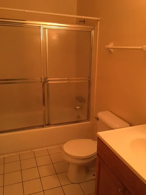 198 E 16th Ave - Townhouse