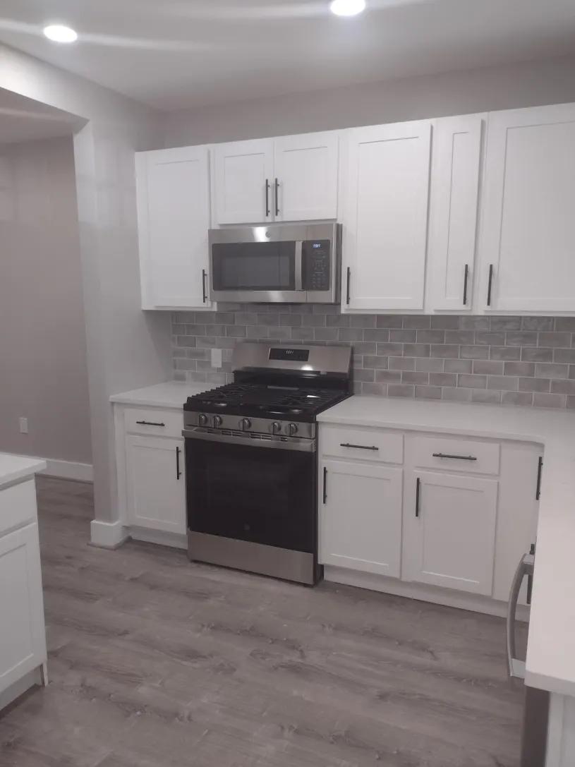 2247-2249 Neil Ave 