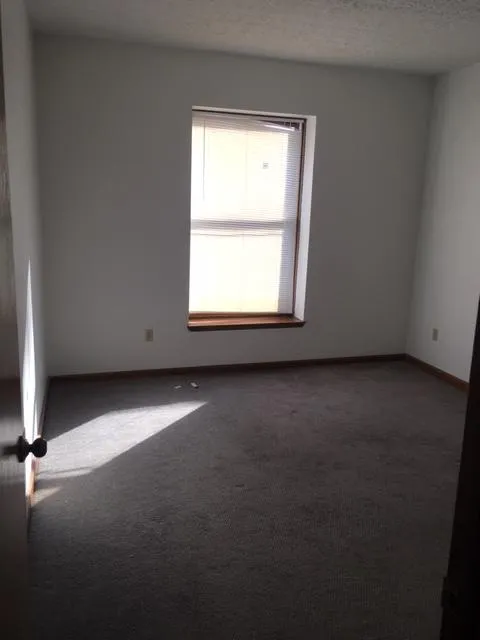 98 E 14TH AVE Apt B