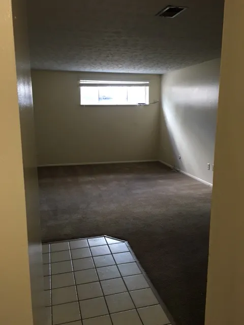 30 E Lane Ave 2BR