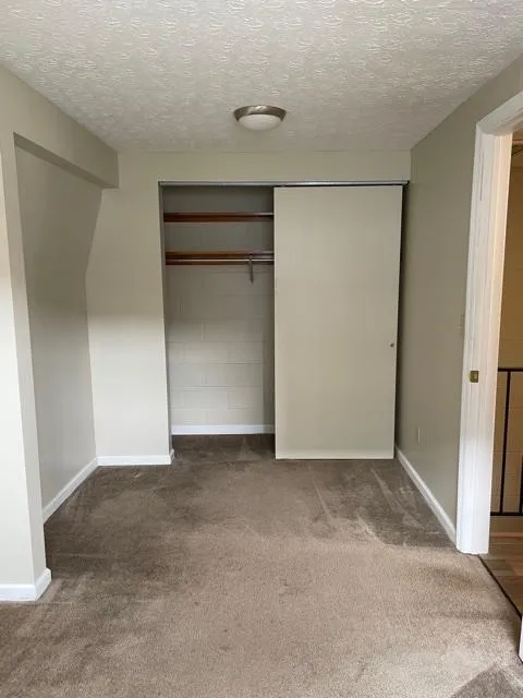 249, 255 W Norwich Ave