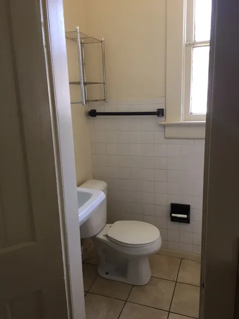 103 W 10th Ave Apt A
