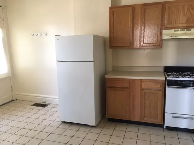 103 W 10th Ave Apt A