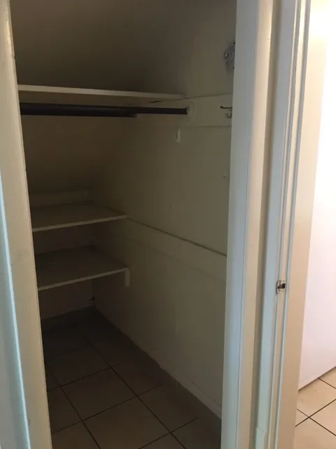 103 W 10th Ave Apt C