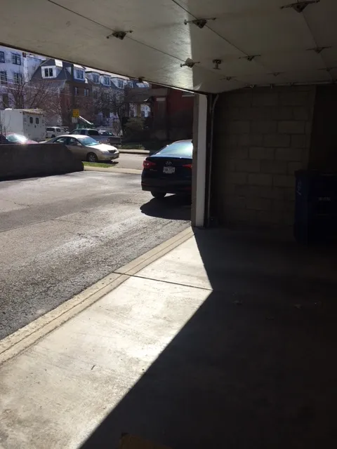 74 Hubbard Ave