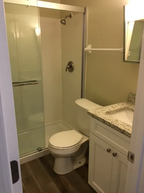 90 E 14th Ave 2BR - Renovated Unit