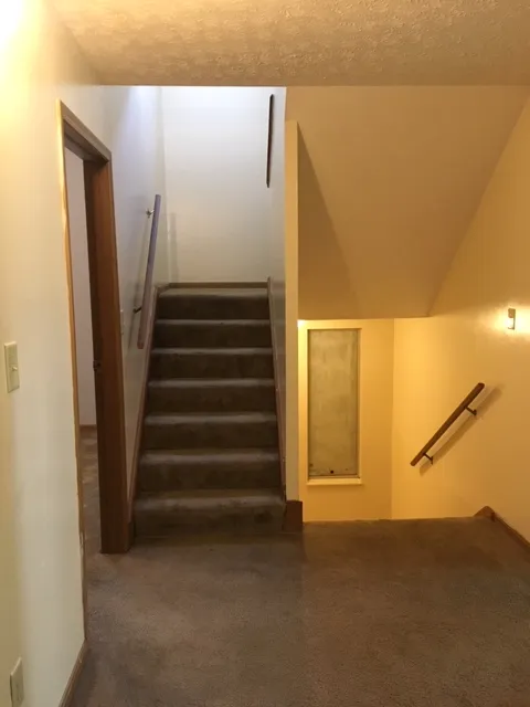 87 E 14th Ave 4BR - Unit B