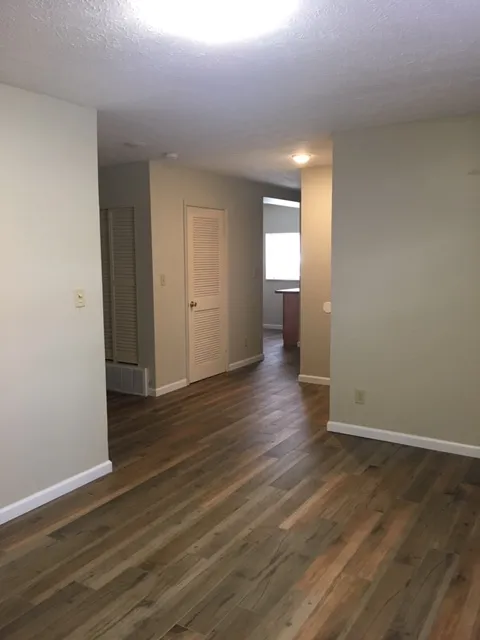  30 E Frambes Ave 1BR