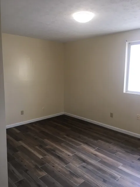 30 E. Lane Ave Efficiency - Renovated Unit A