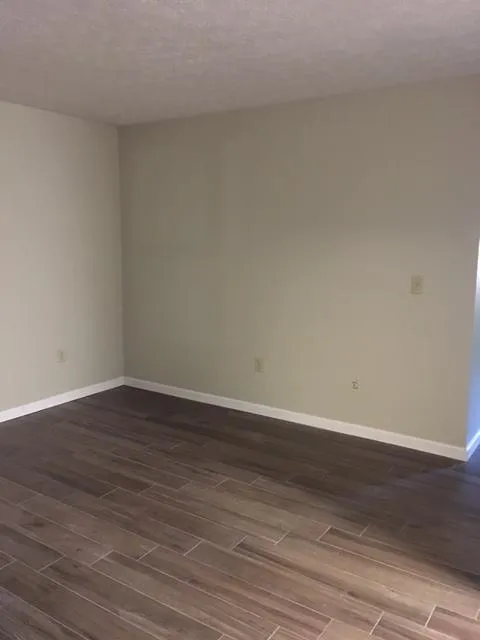 198 E 16th Ave Apt A6