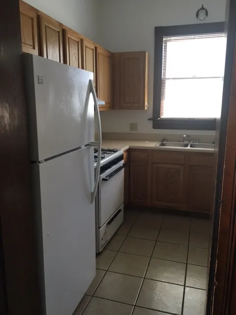 315 W 8th Ave