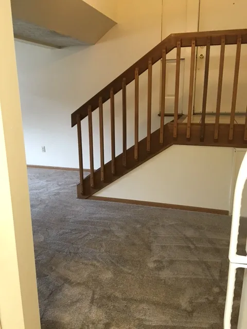 87 E 14th Ave 2BR