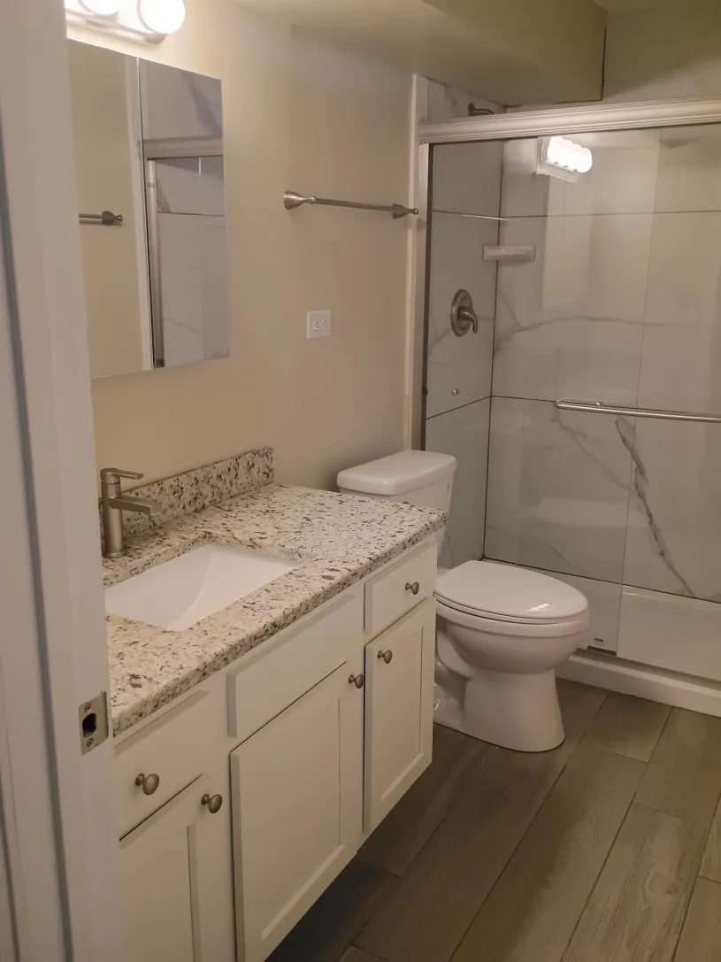 130 E Woodruff Ave Apt 1A ~ Renovated 