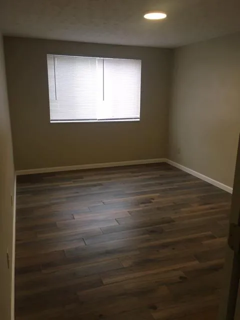 30 E Lane Ave Apt 104A ~ Renovated Studio 