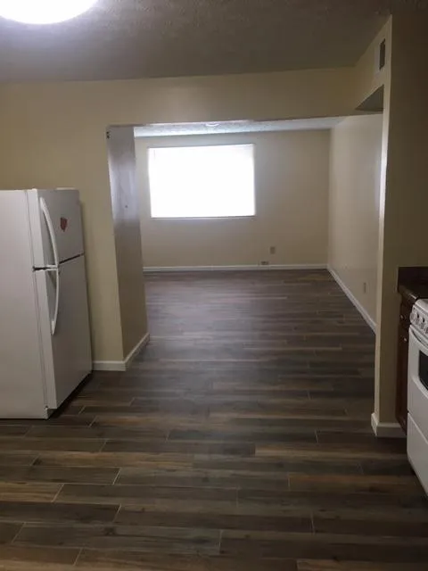 30 E Lane Ave Apt 203A