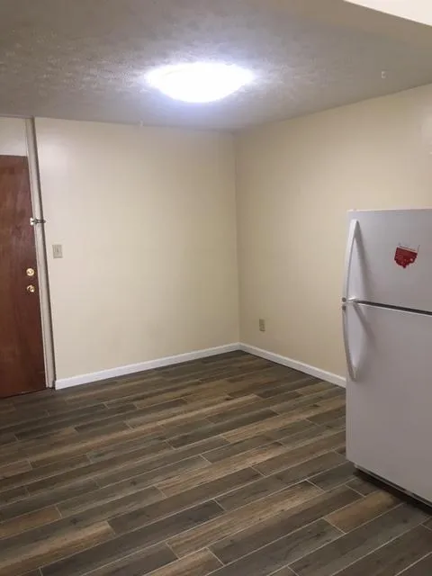 30 E Lane Ave Apt 203A