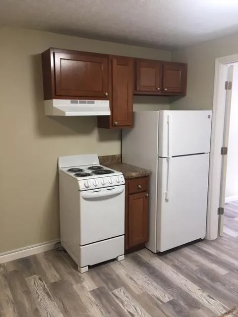 30 E Lane Ave Apt 201A ~ Renovated Studio 