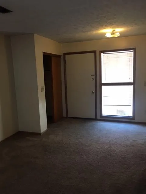 29 E Norwich Ave Apt E