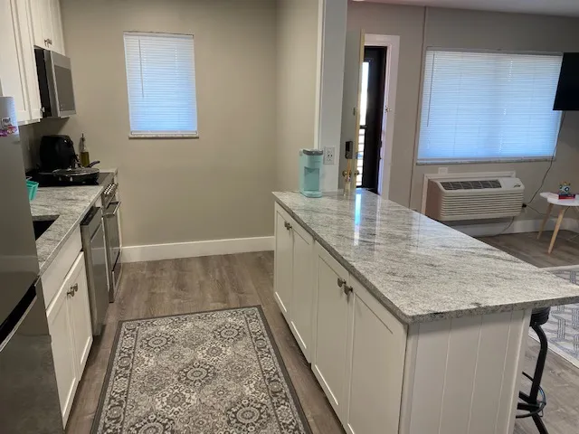 1621 W 5th Ave Apt A1