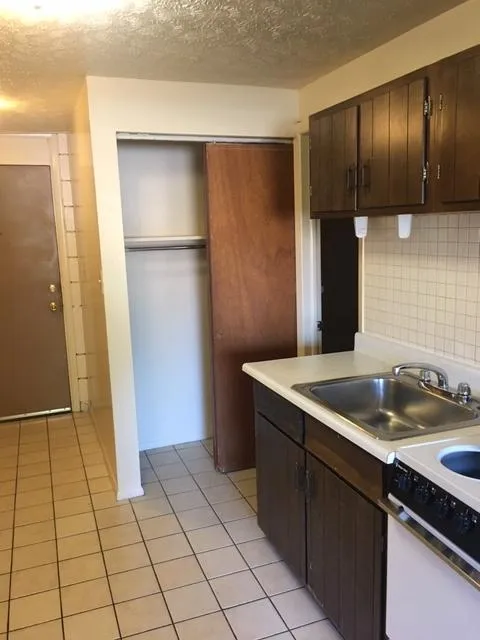 30 E Lane Ave apt 102A 