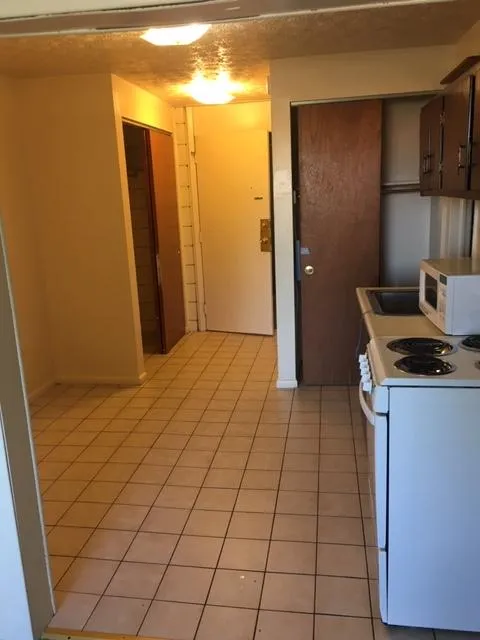 30 E Lane Ave Apt 202A