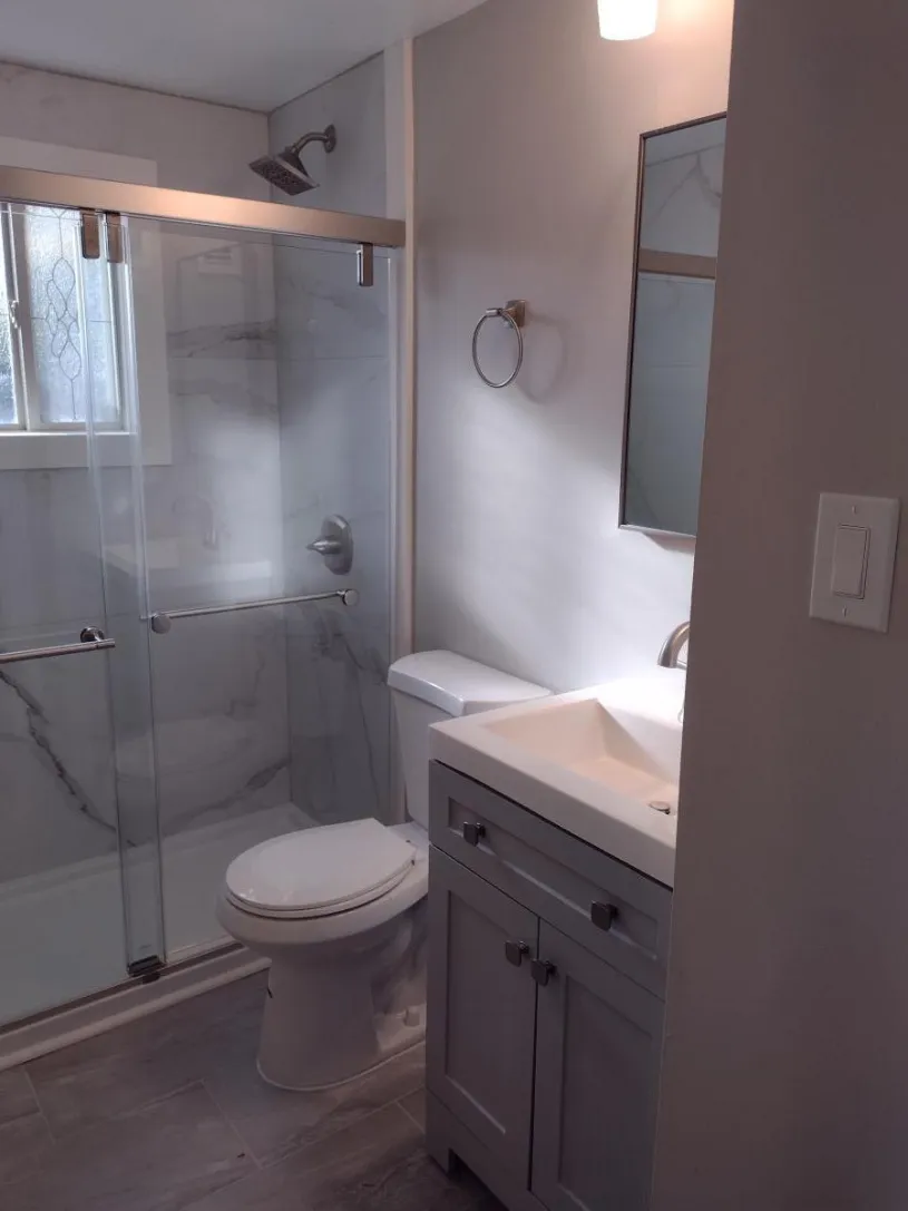 118 W Dodridge St Apt A